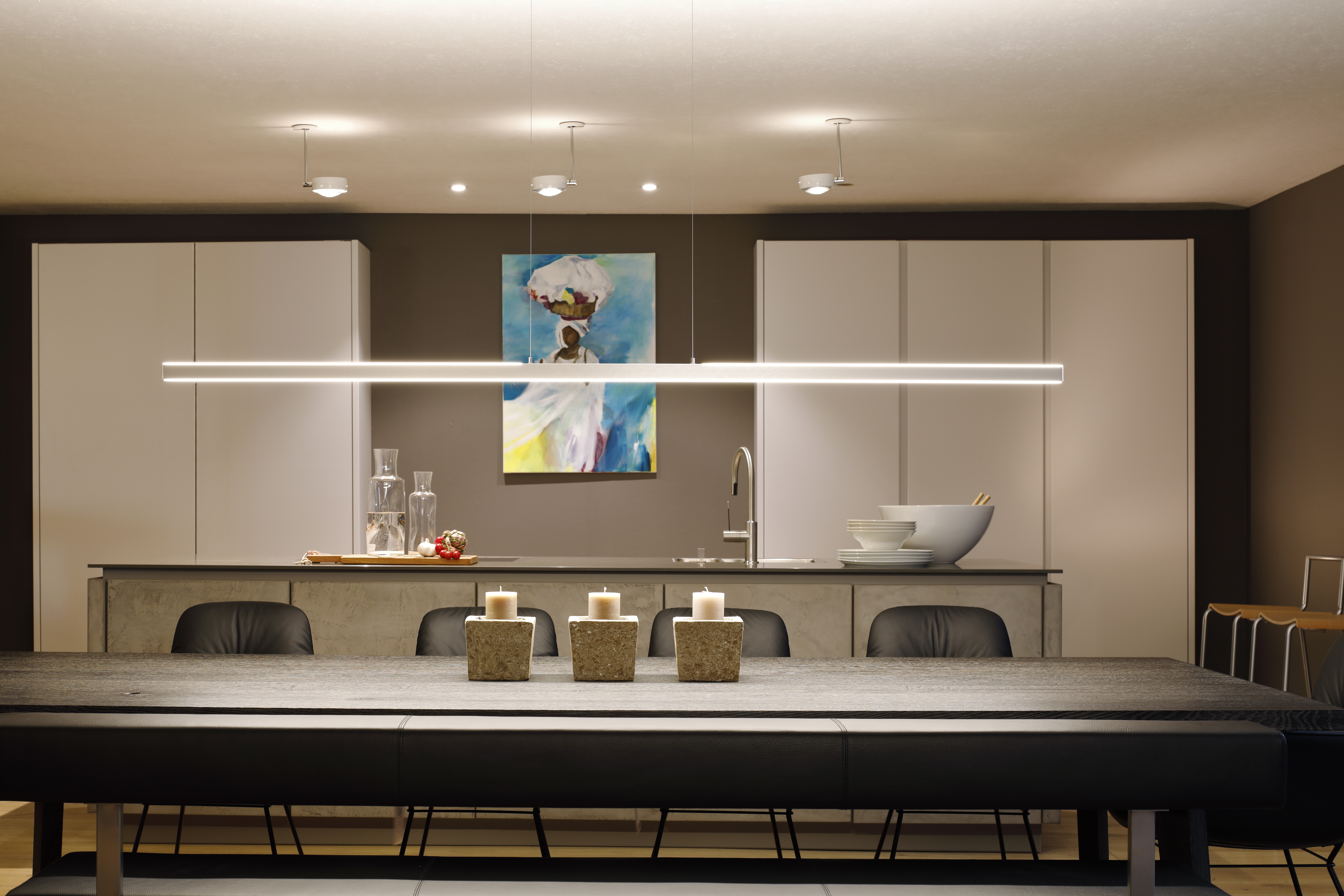 Magic AnnA with Dim2Warm gesture control